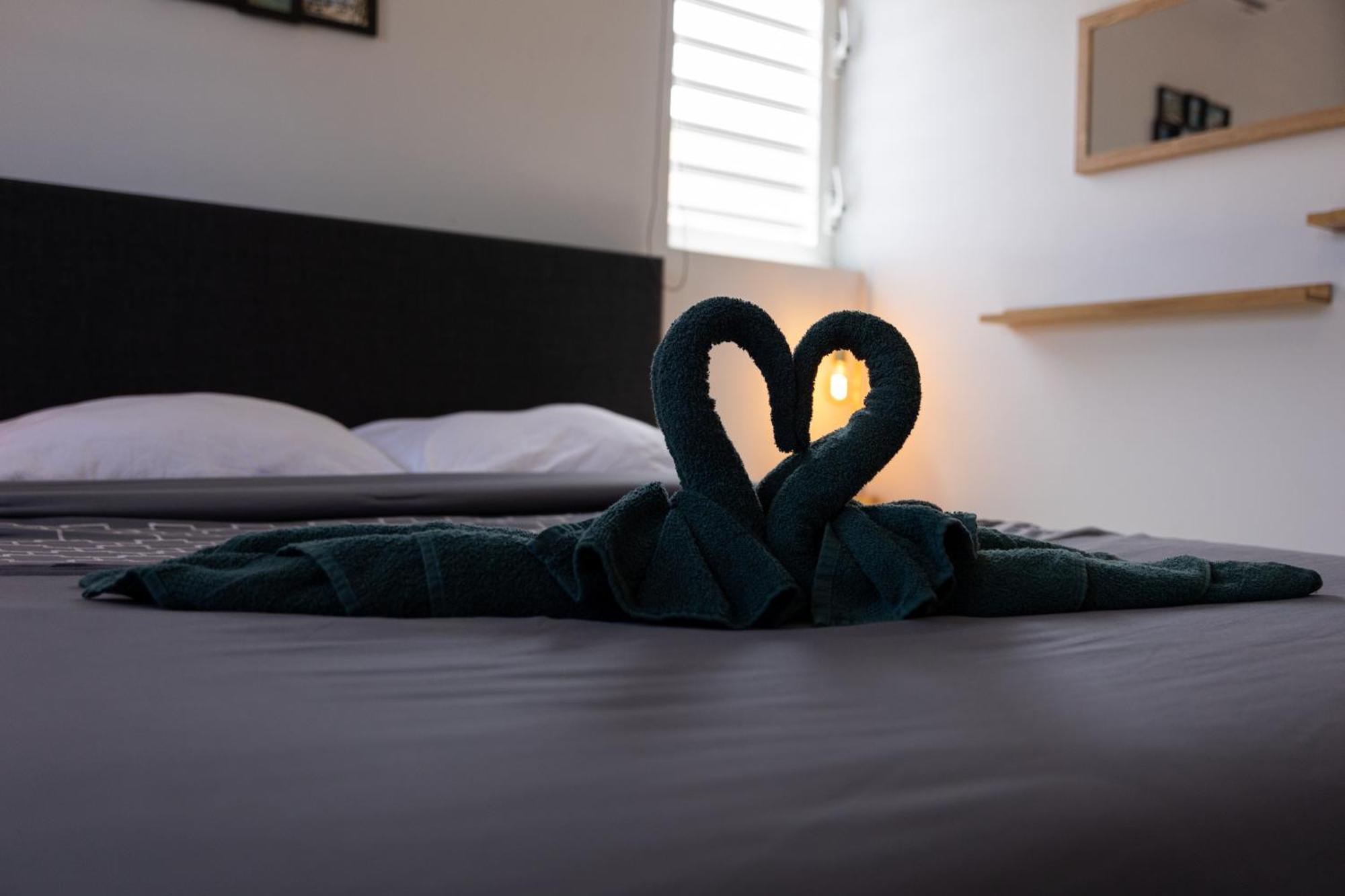 Av Curacao - Centrally Located Spacious Apartment ウィレムスタッド エクステリア 写真